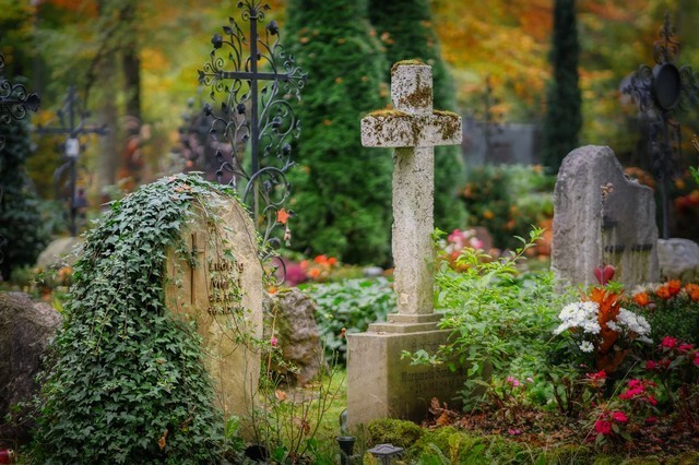 La mort et le deuil en six questions