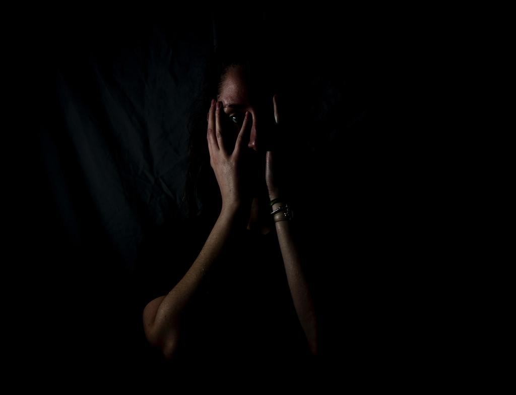 Existe-t-il des facteurs aggravant la souffrance des victimes de violences conjugales au sein de nos Églises ?
